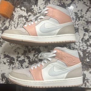 jordan 1 mids